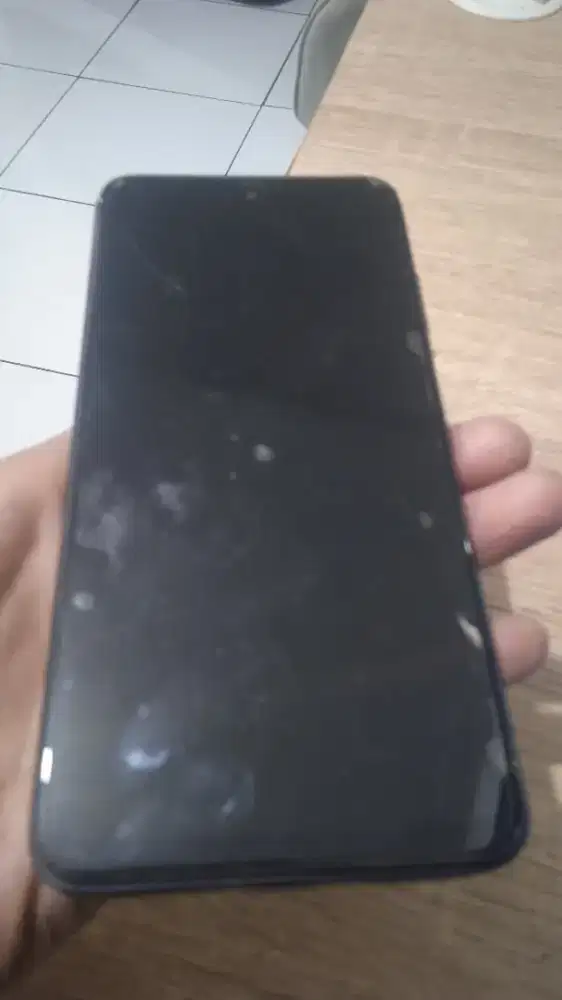 Handphone xiaomi Redmi 10 memori 6/128