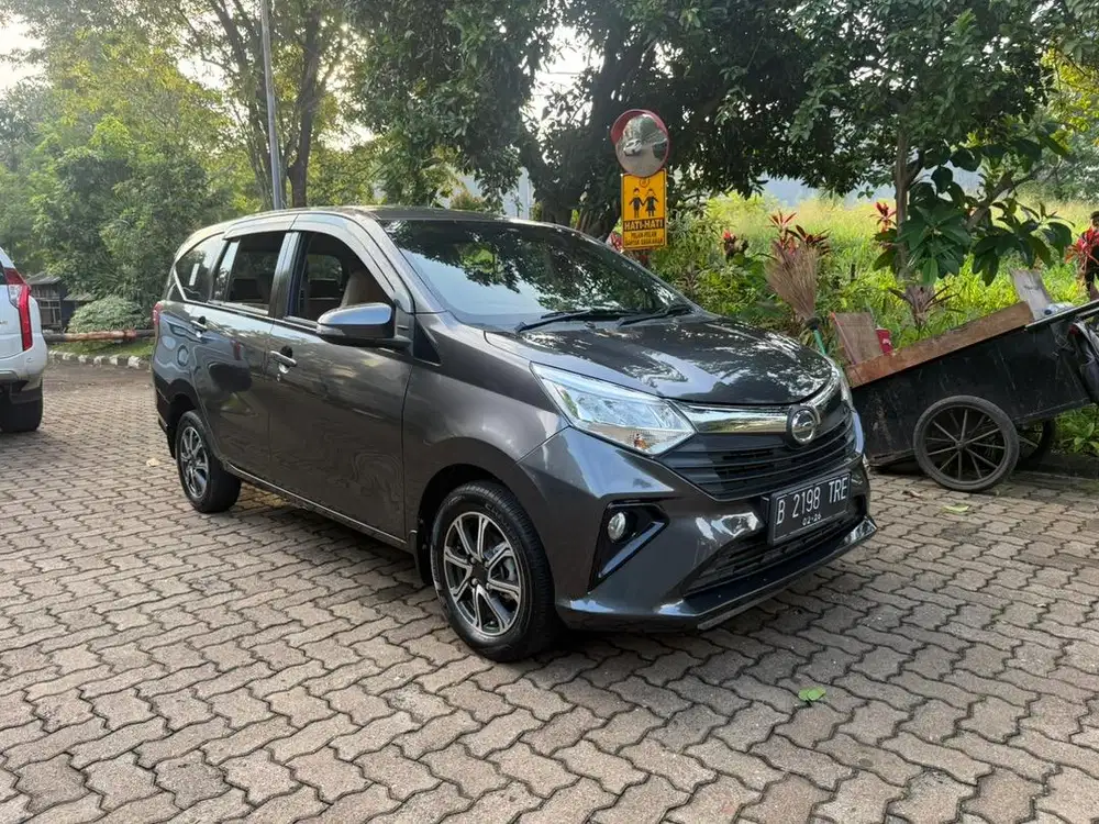 DAIHATSU SIGRA R MATIC MURAH
