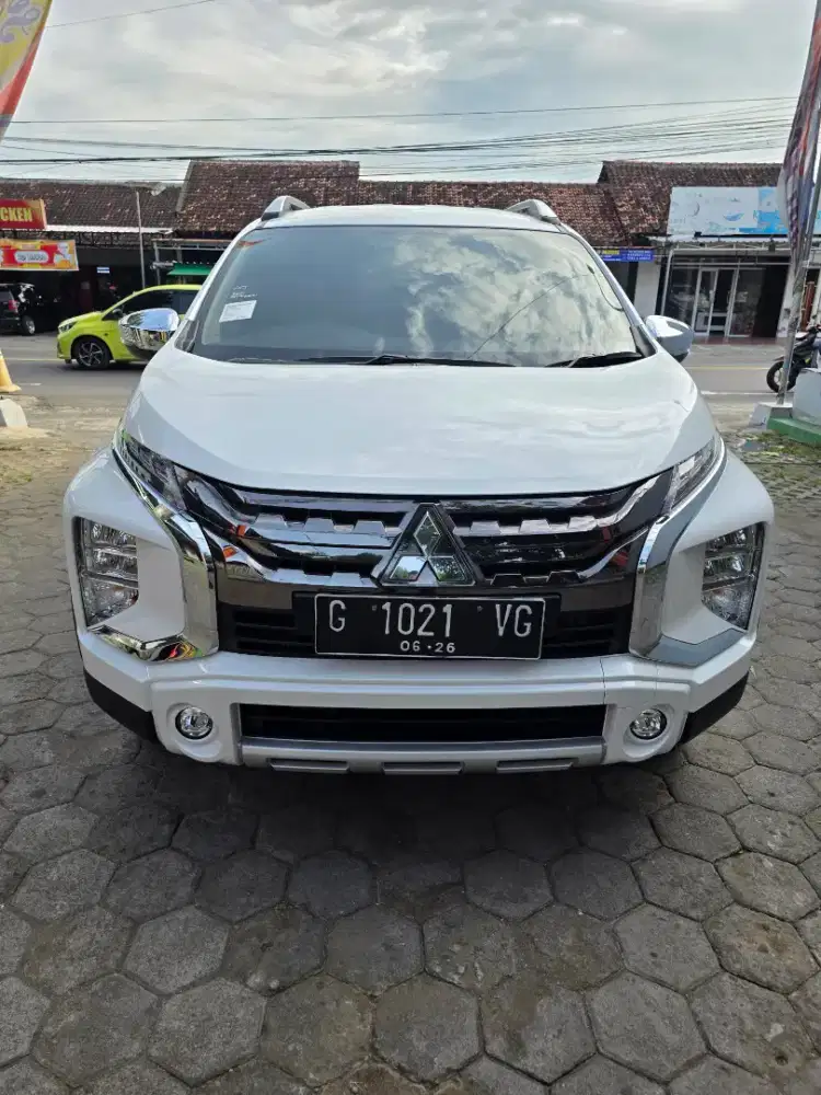 Xpander cross manual tahun 2021