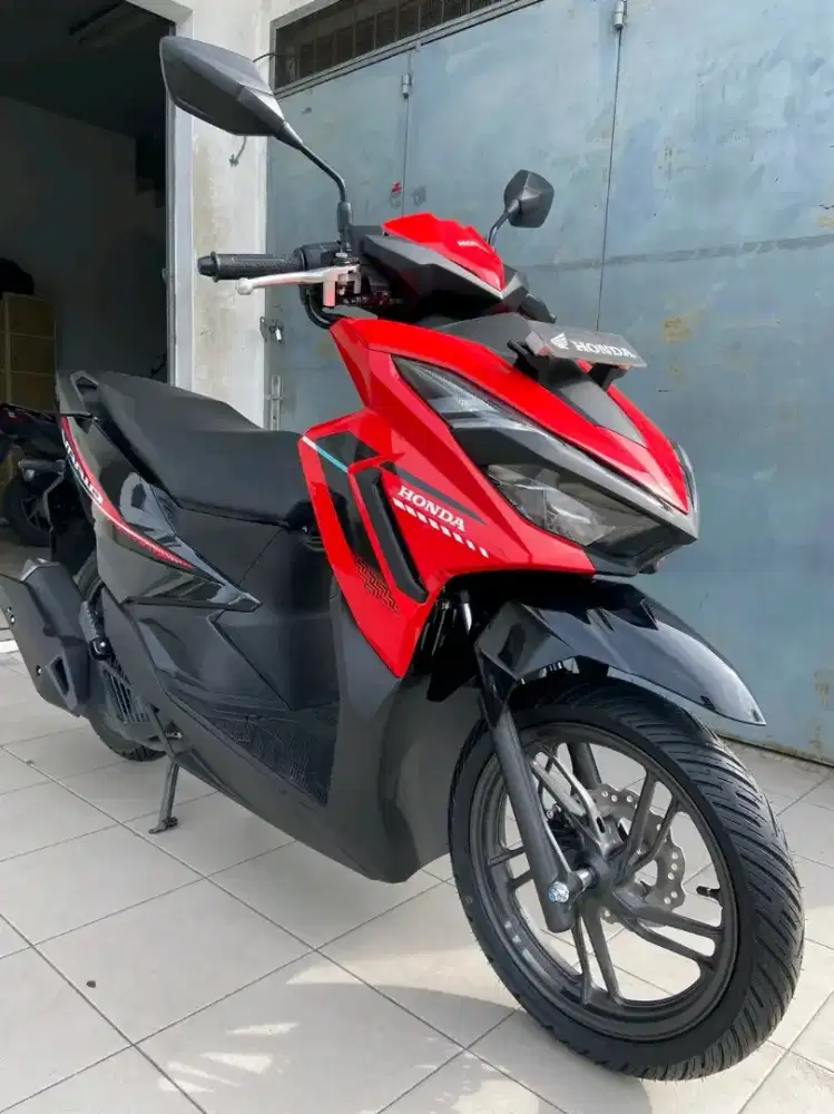 HONDA VARIO 125 CBS MERAH