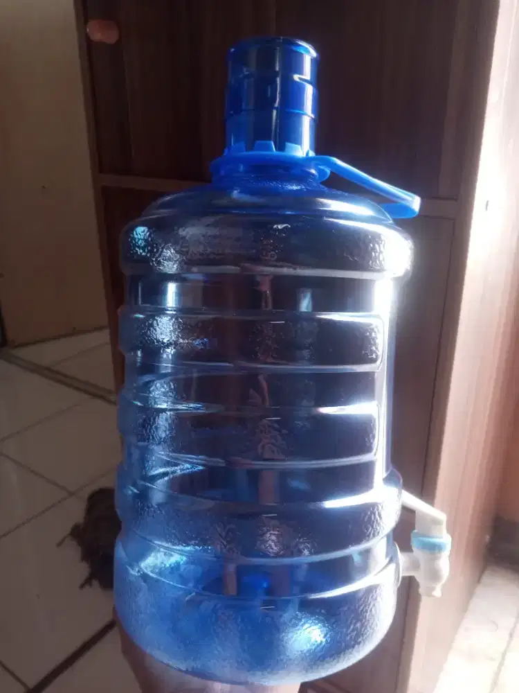 Galon 5 liter 2 liter 500 gram botol minum dan botol parfum