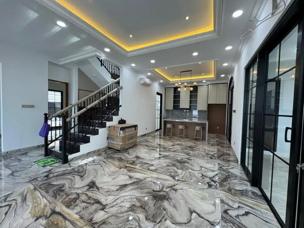 TURUN HARGA Dijual Rumah Mewah ALAM SUTERA