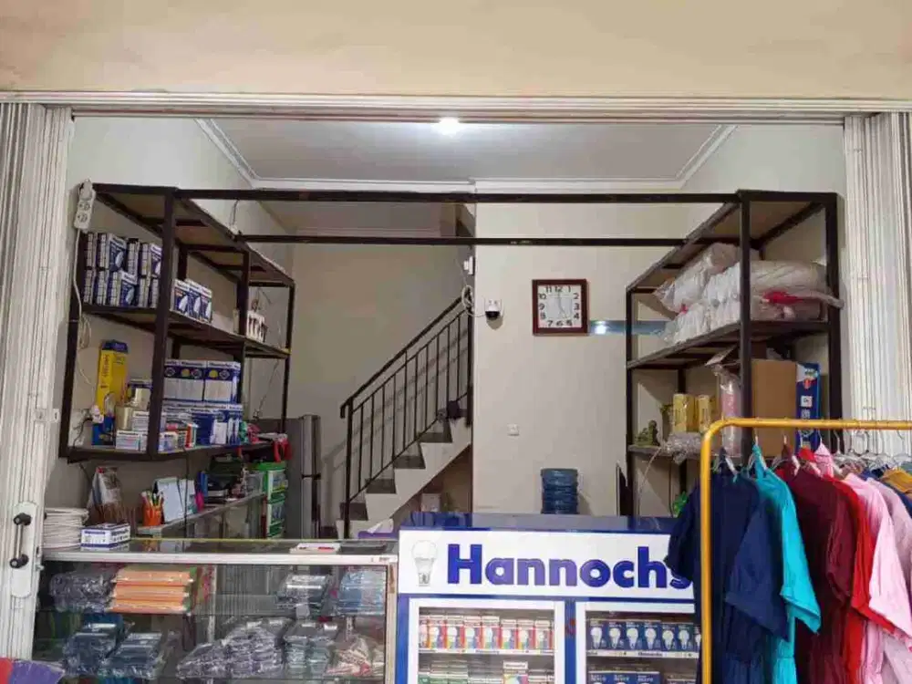 Disewakan Ruko 2 Lantai di Cikunir Jakasampurna Bekasi Murah Strategis Bagus