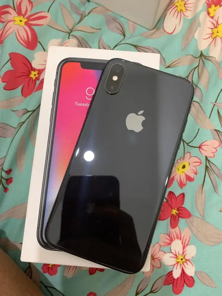 iPhone X 64GB black