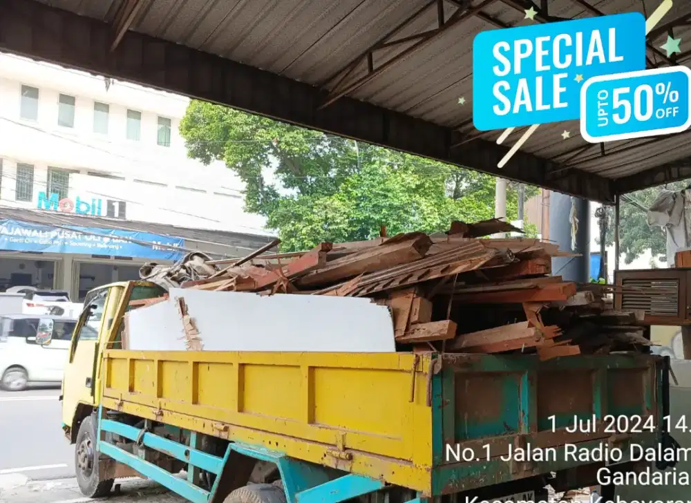 Jasa buang sampah puing murah