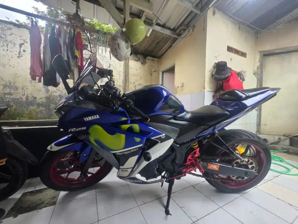 Yamaha R25 250cc