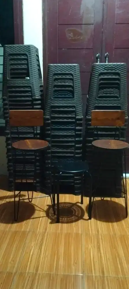 Meja kursi ex coffee shop cafe