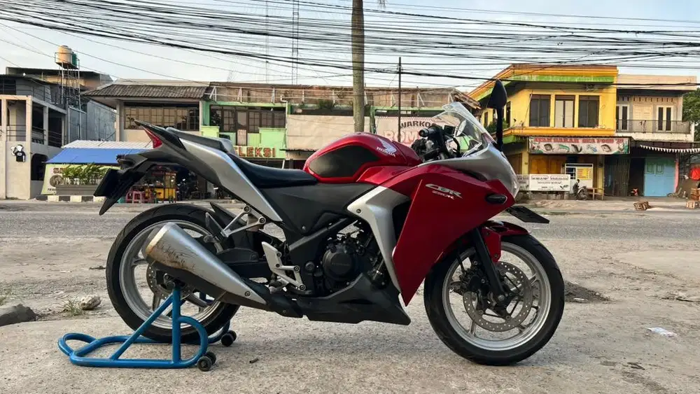 Honda cbr cbu Orijinal istimewah