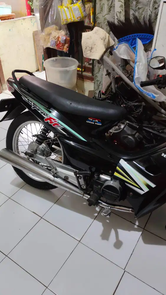 Supra fit tahun 2005 pajak hidup surat lengkap