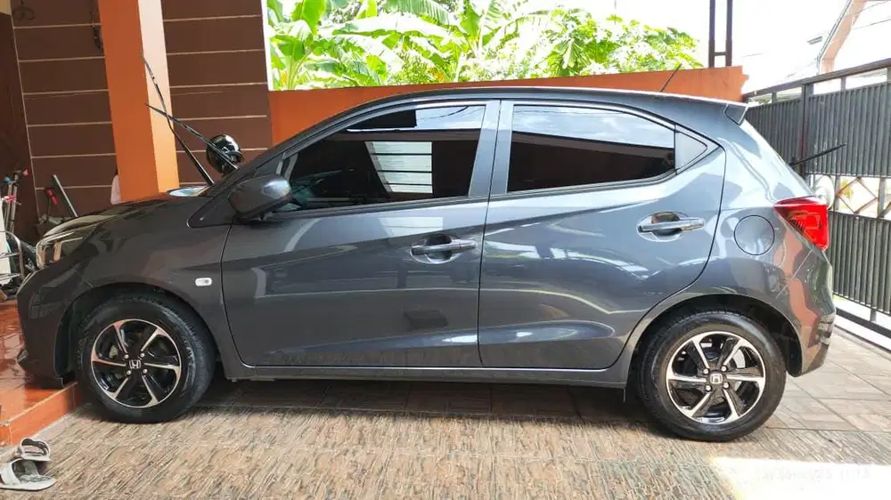 Honda Brio 2023 Bensin