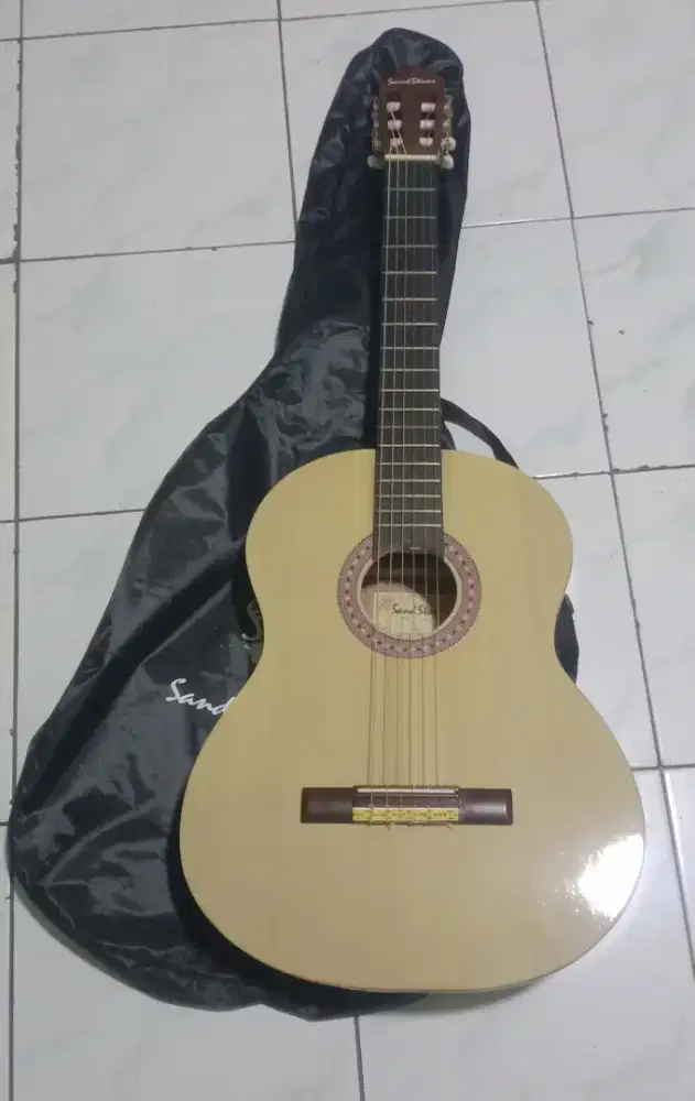 Alat musik gitar