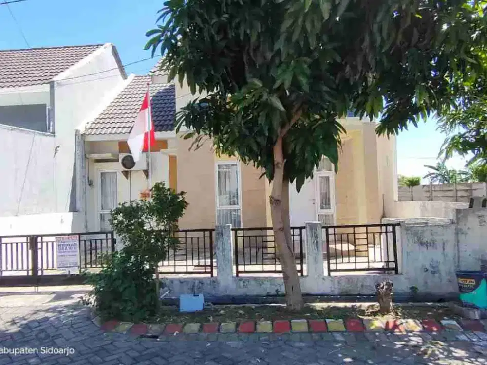 DIJUAL RUMAH 
PERUM GRAND SURYA BLOK C1-54
KEL. : DUKUHTENGAH
KEC  : BUDURAN
KAB  : SIDOARJO