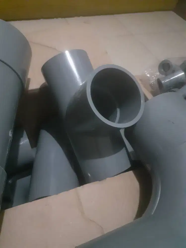 Elbow 4 Inch AW Rucika