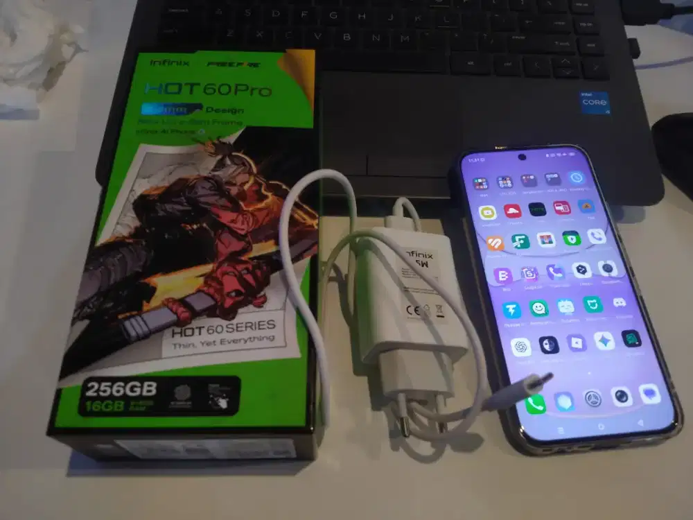 INFINIX HOT 60 PRO 8/256 garansi resmi Carlcare