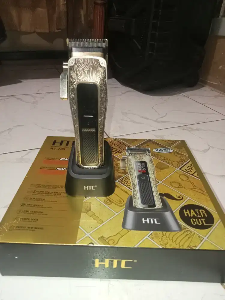 Clipper HTC / Alat cukur Rambut