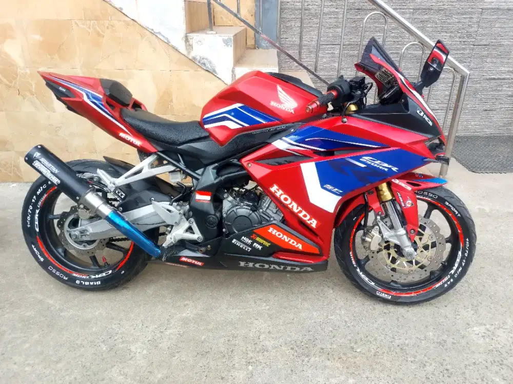 CBR 250 RR 2018 LENGKAP TNGGL PAKE