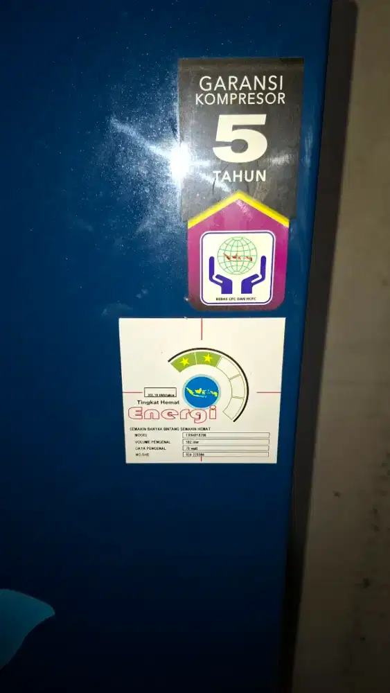 Kulkas polytron 1 pintu