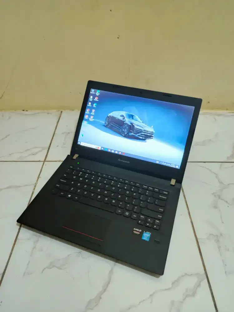 Lenovo E40-70 Laptop Spek Gahar Dual Vga Kondisi Oke Siap Pakai