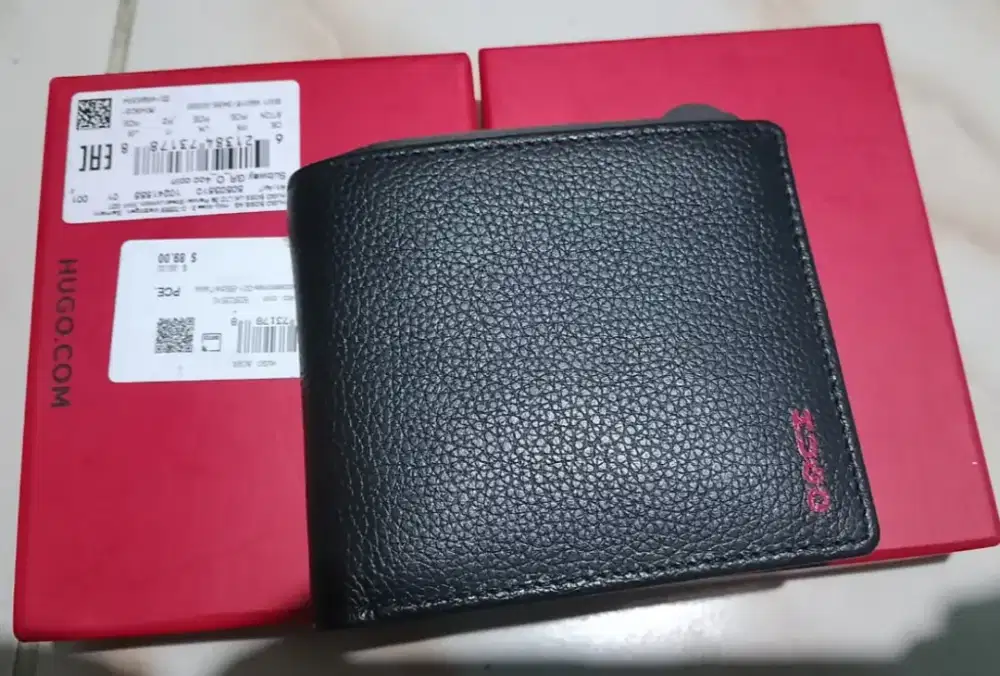 Dompet Hugo Boss hitam