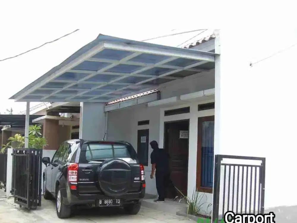 rumah siap huni jl.timbul Jagakarsa ada carport buat mobil