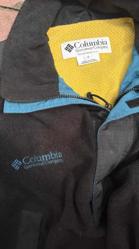Columbia outdoor jaket