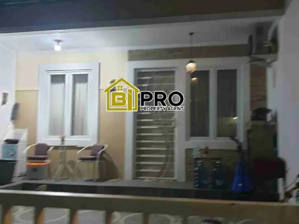 Rumah semi furnis 2 lantai siap huni, sakura regency 3 , bekasi