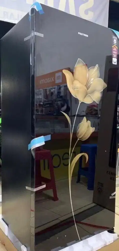 Kulkas Polytron 1 Pintu Low Watt 6 bulan Pemakaian