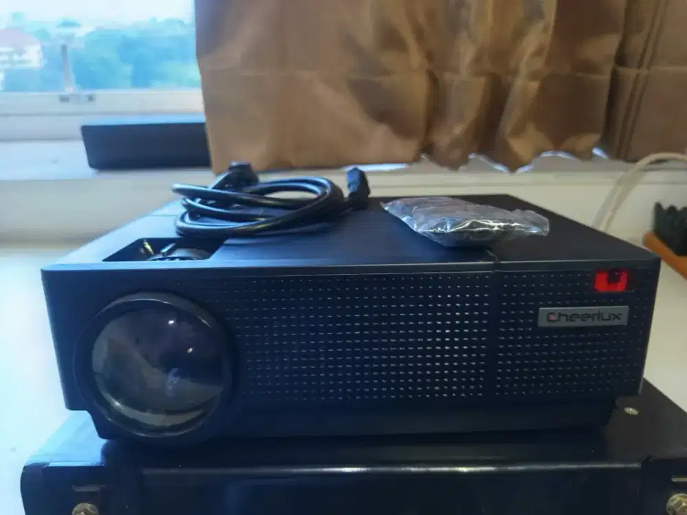 Proyektor Cheerlux Cl770 Android 4000 Lumens TV TUNER Full HD 1080