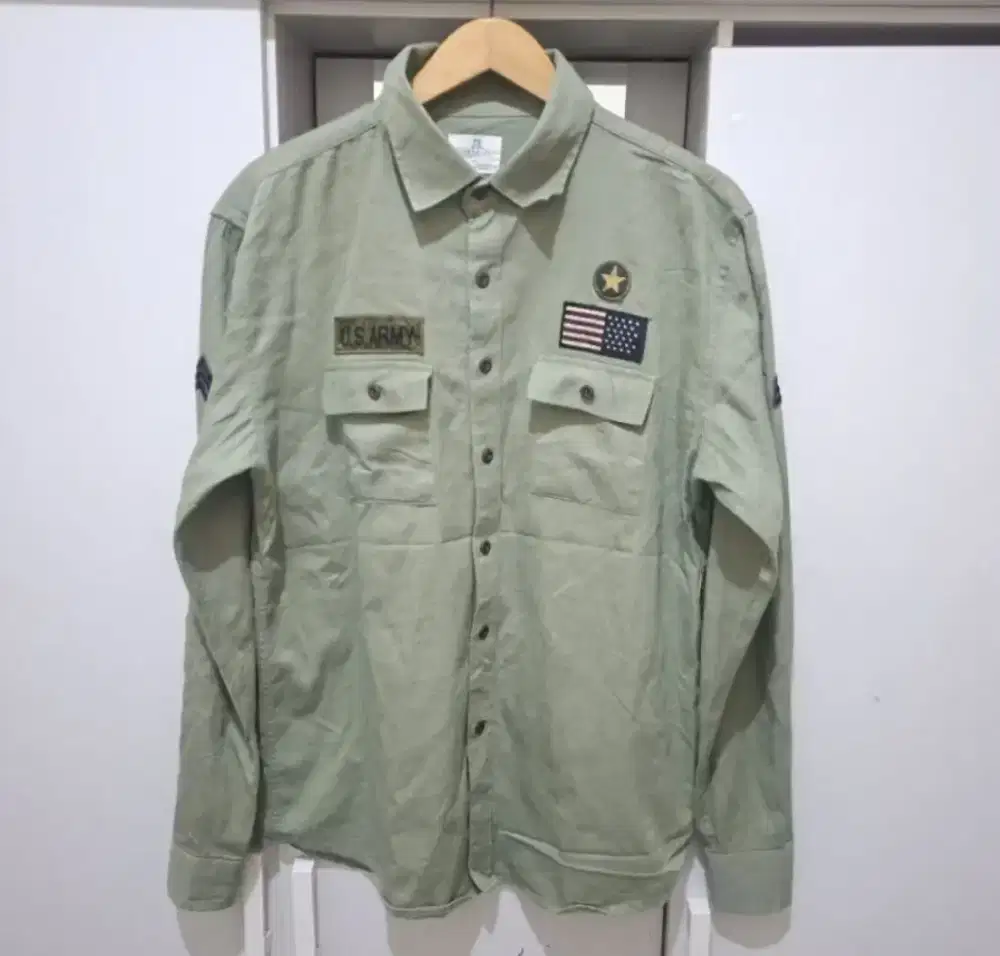 Kemeja military army used