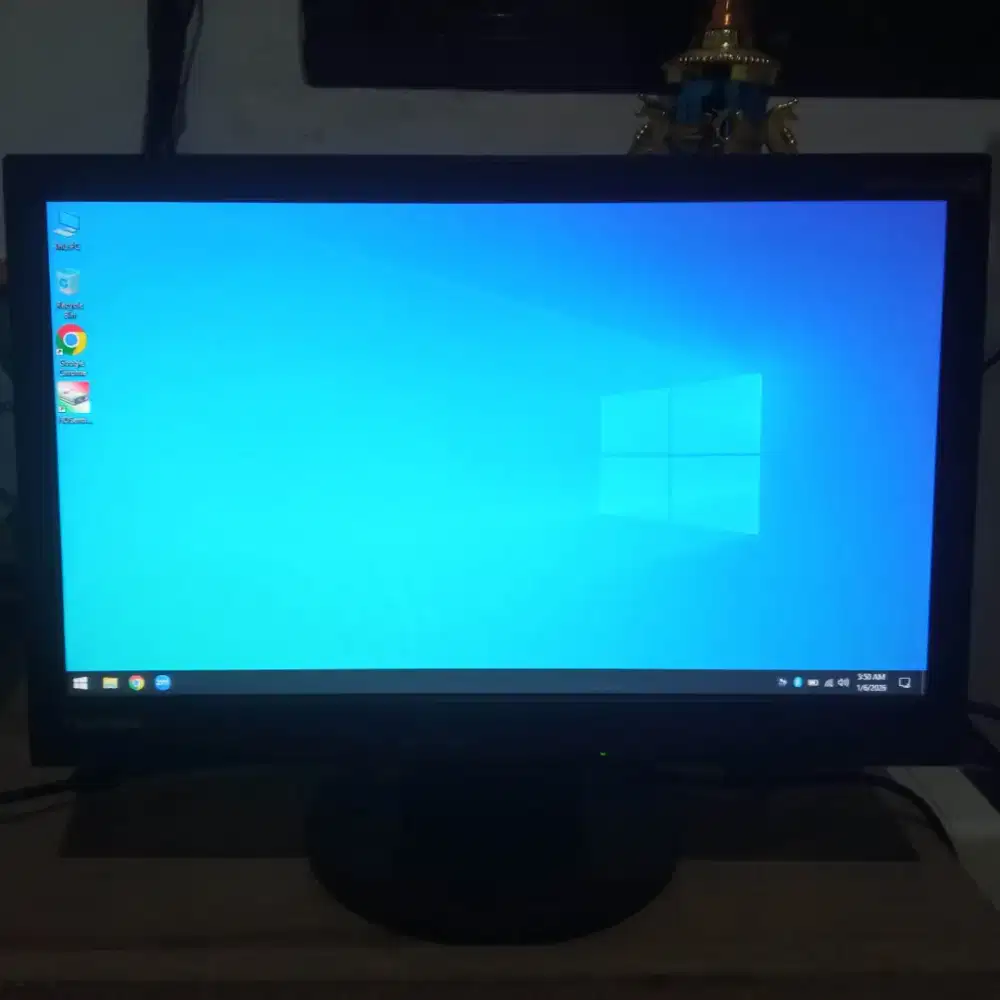 LED Monitor ViewSonic 16in Wide (VA1601w)
