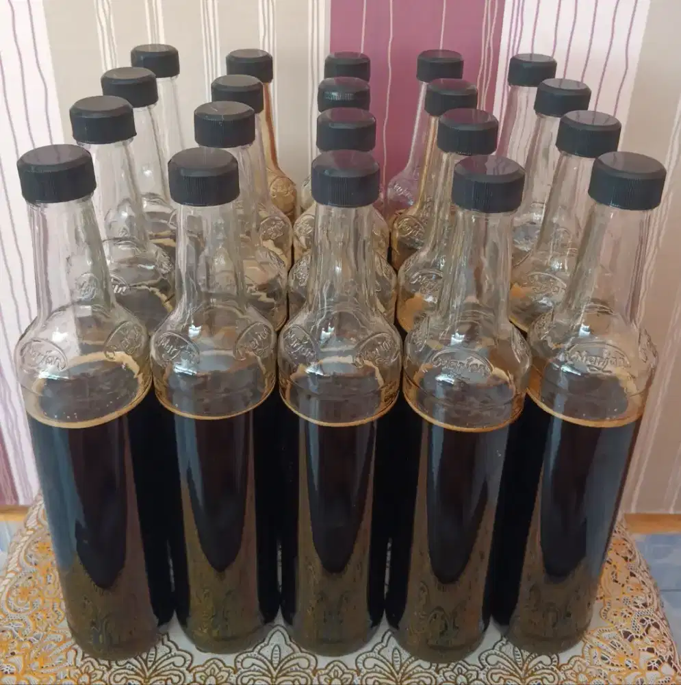 Madu lebah hutan akasia riau