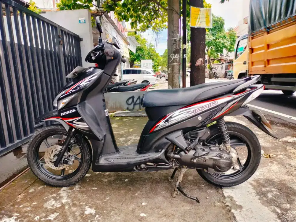 Vario cw 2013 hitam Deva motor