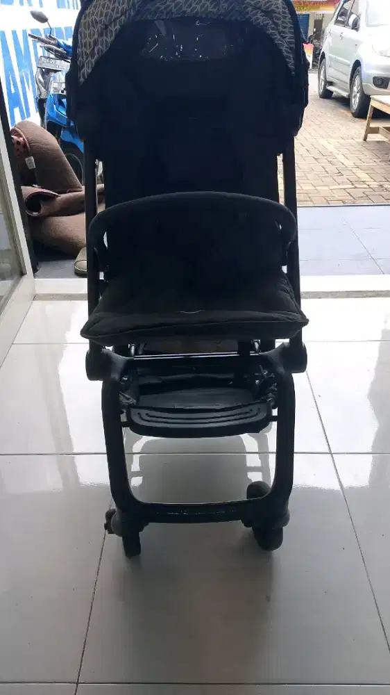 PRELOVED STROLLER EASYWALKER MINI COUPER