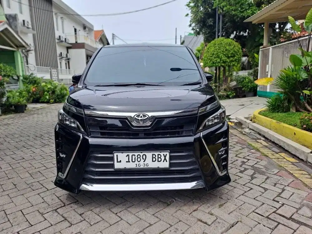 VOXY 2.0 MATIC TOYOTA 2020