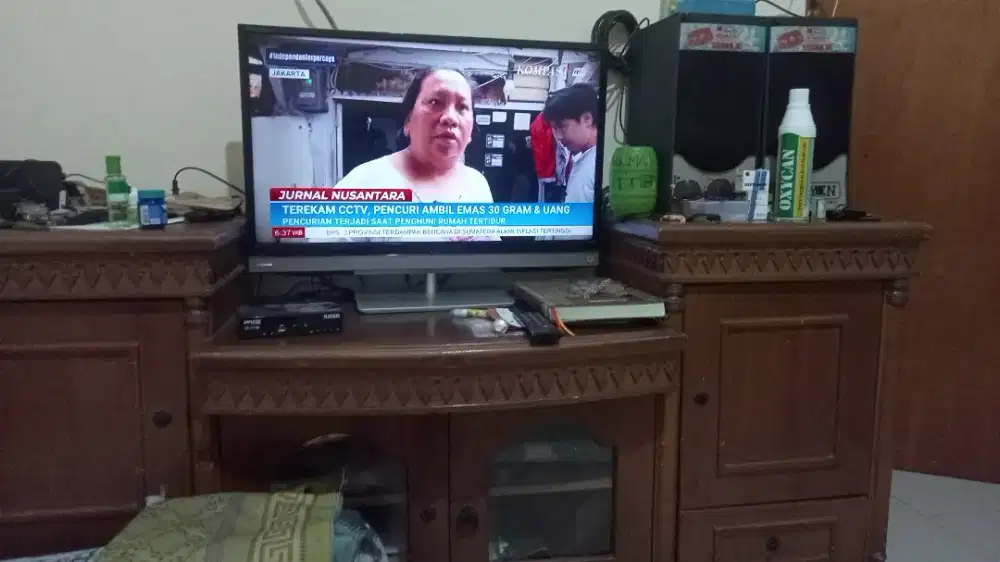 Tv Toshiba LED 32 inci 1 set