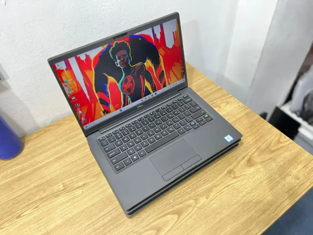 LAPTOP DELL CORE I7 RAM 16 GB SSD 256 GB LAYAR 13 INCH