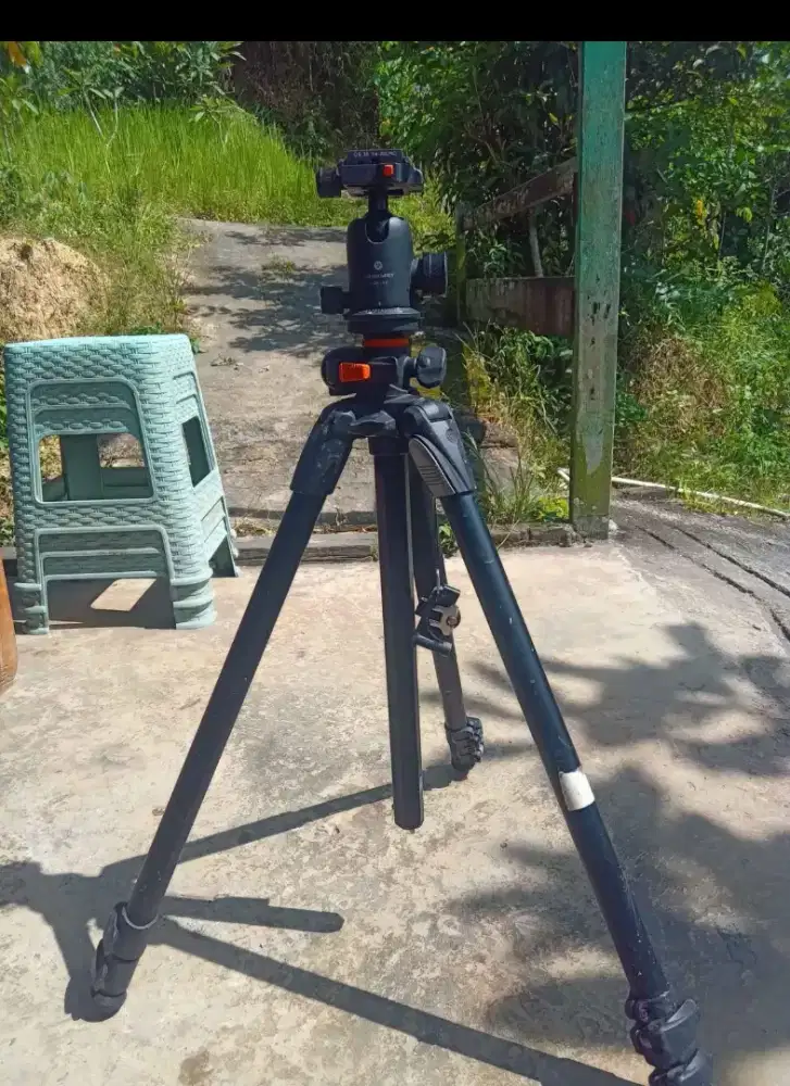 Tripod Vanguard Alta