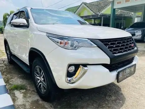 Fortuner istimewah servis berkala