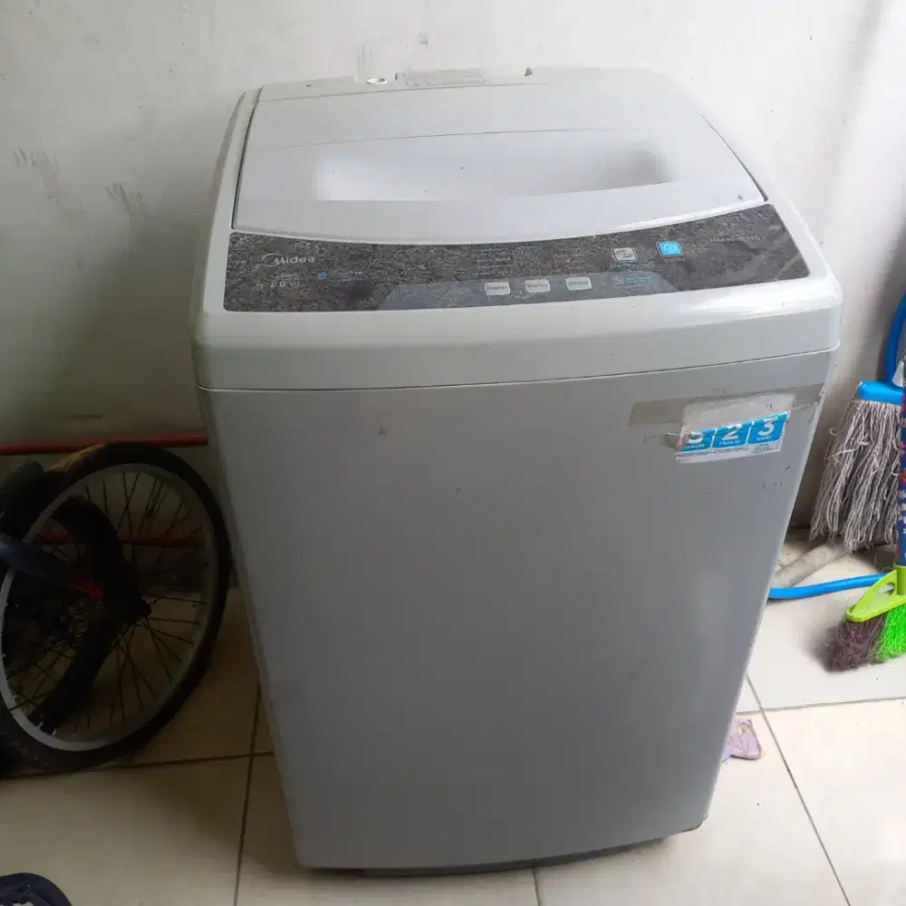 Mesin cuci midea