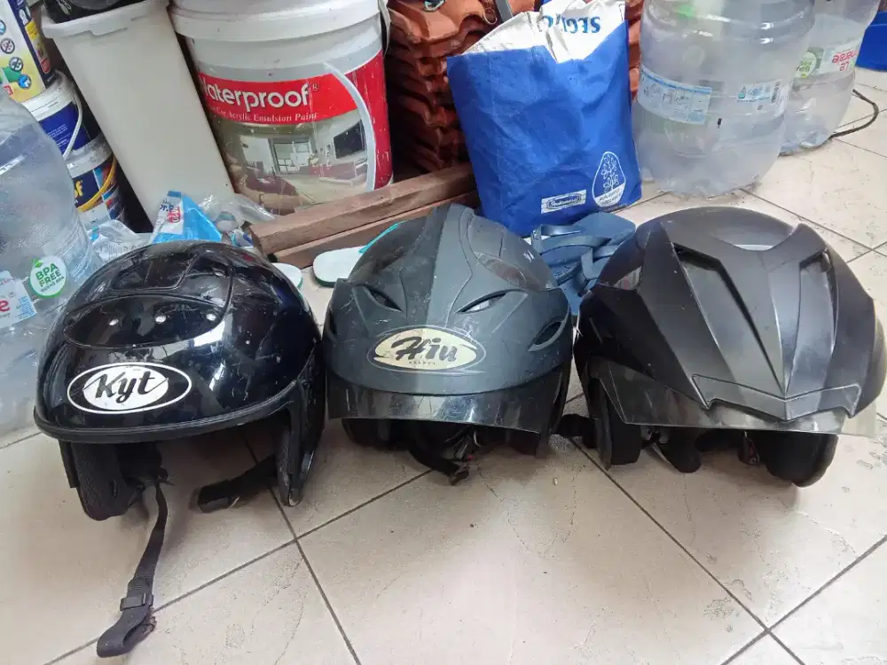 Helm merek Hiu Murah