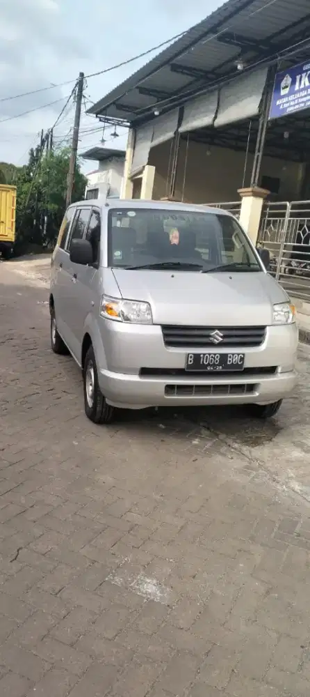 Suzuki APV 2011 Bensin