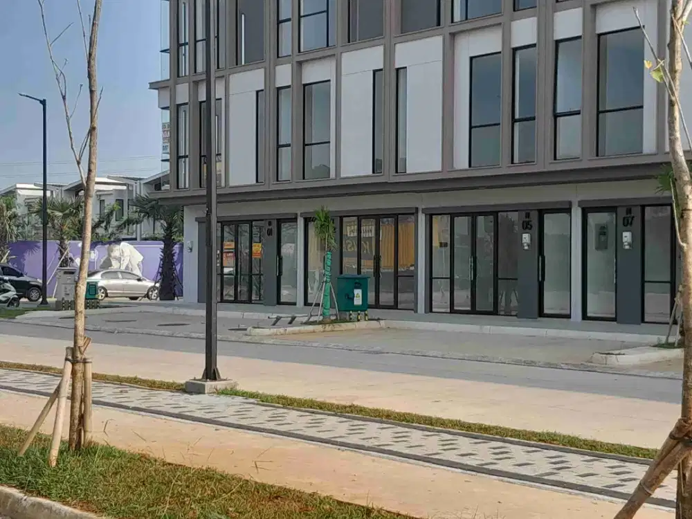Ruko ruko strategis 2 dan 3 lantai di lippo cikarang