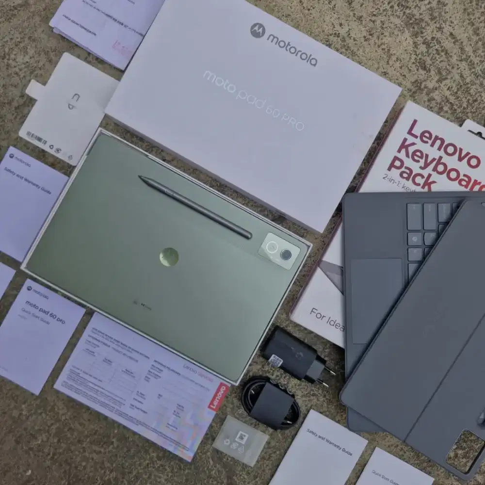 Motorola Moto Pad 60 Pro with Keyboard & PenOri - 8 256Gb|Bekas || 2nd