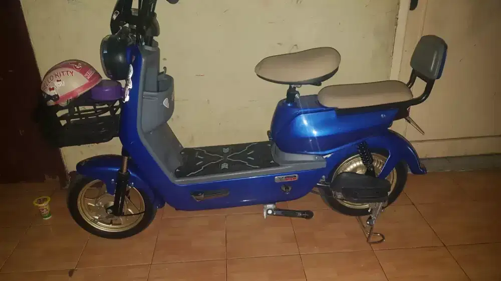Jual sepeda listrik uwinfly bekas anak
