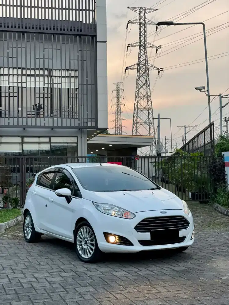 Ford Fiesta 2014 Bensin