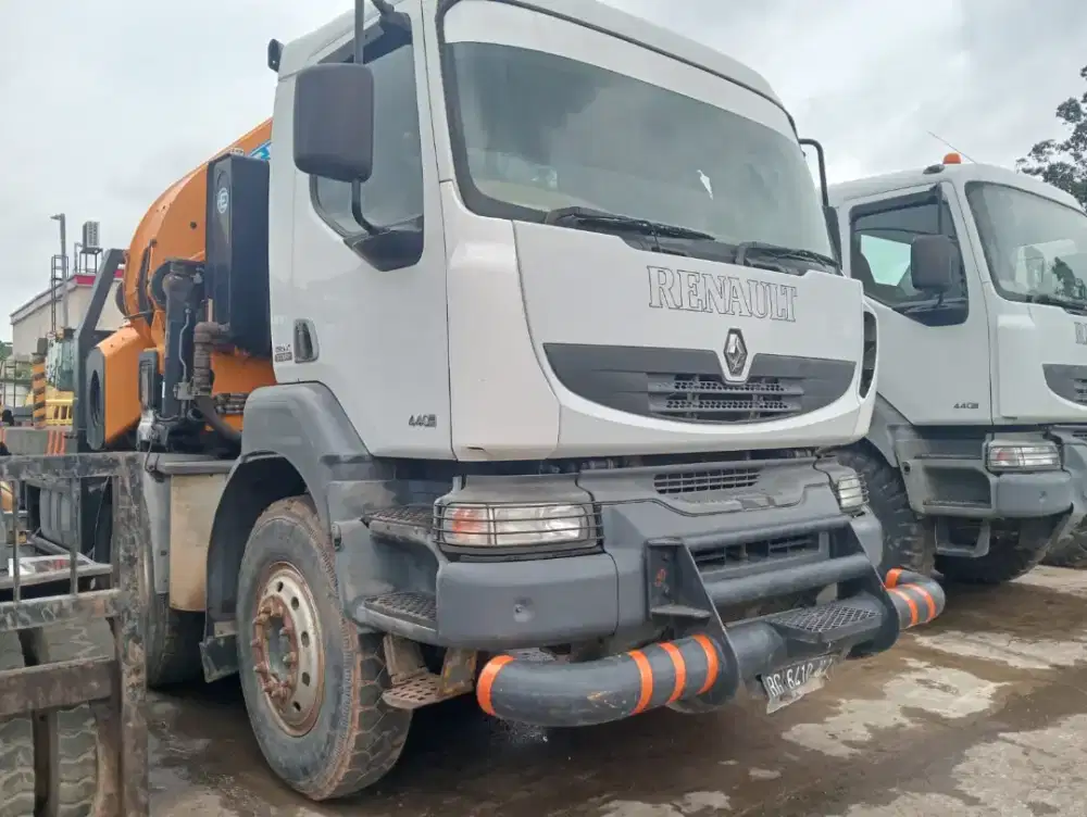 RENOULT 440DXi 2015 TRUCK CRANE 20 TON EFFER 955H