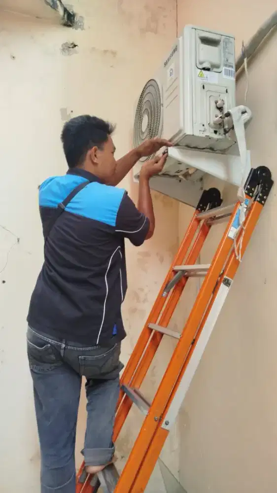 AHLI SERVICE DISPENSER WATER HEATER AC KULKAS MESIN CUCI DLL PANGGILAN