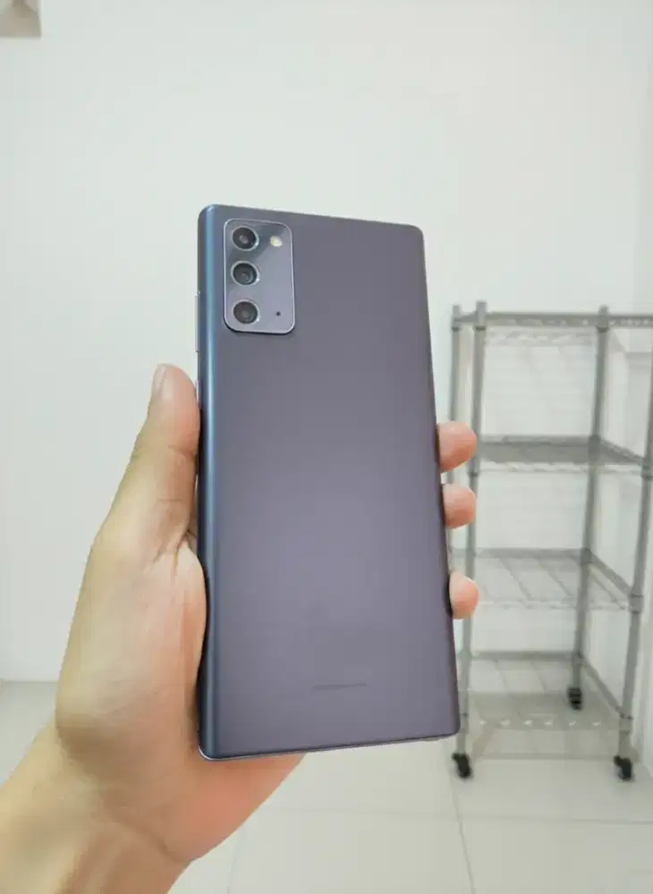 Samsung Galaxy Note 20 Ram 8/256 Sangat Mulus Hp charger ori aja
