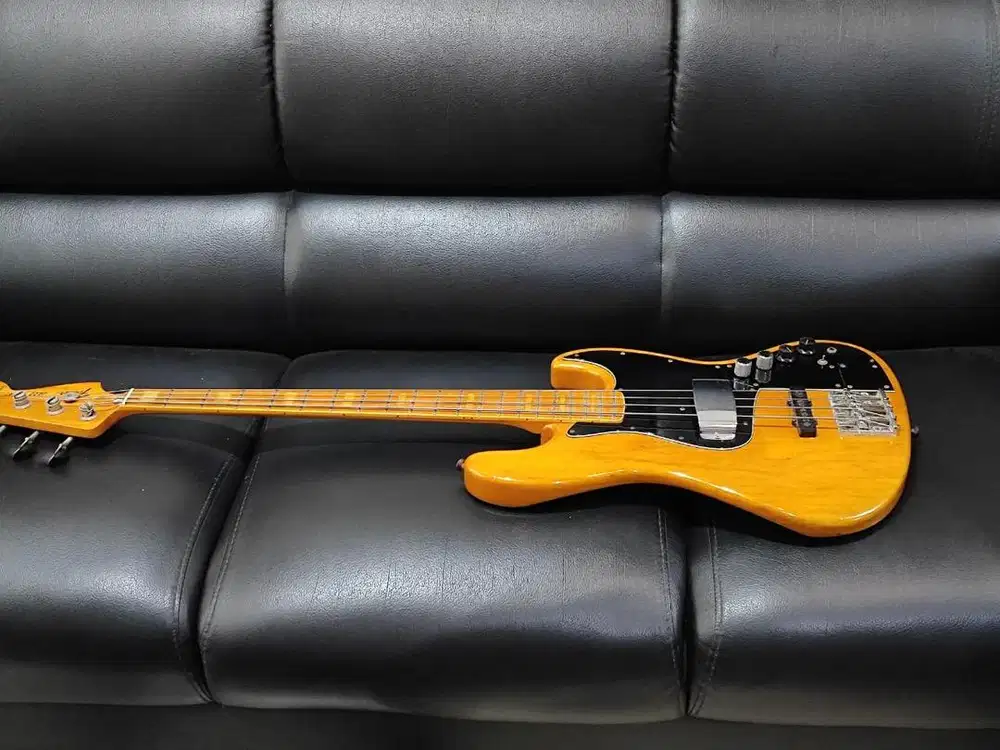 Bass Fender Marcus Miller Made in Japan