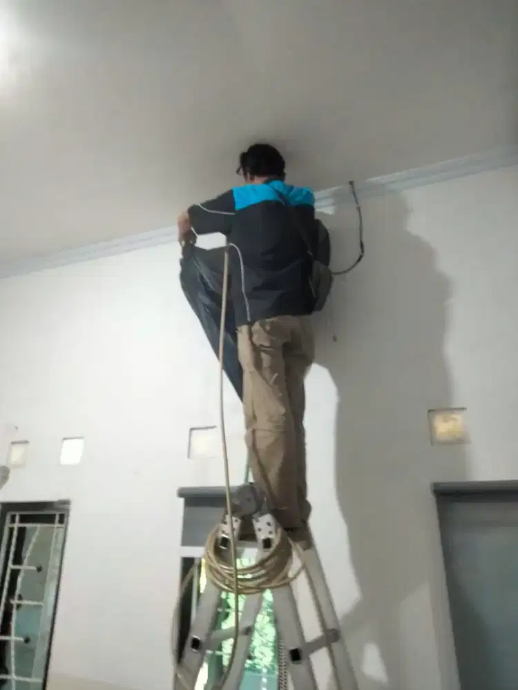 AHLI SERVICE WATER HEATER KULKAS MESIN CUCI DISPENSER AC DLL PANGGILAN